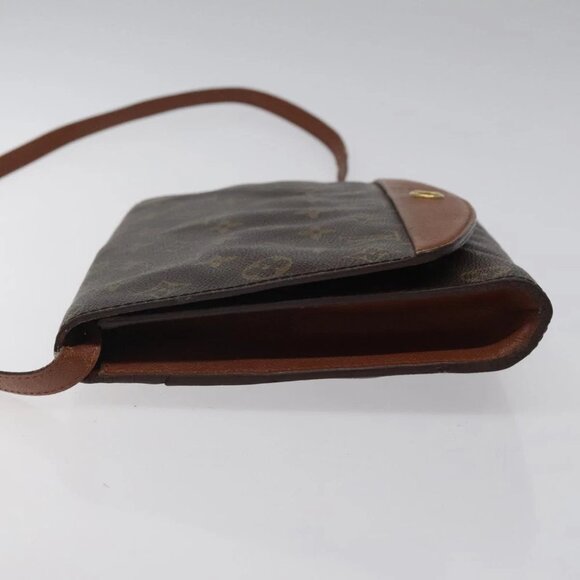 LOUIS VUITTON Monogram Bordeaux 27 Shoulder Bag M51797 LV Auth 124950 - Picture 6 of 16